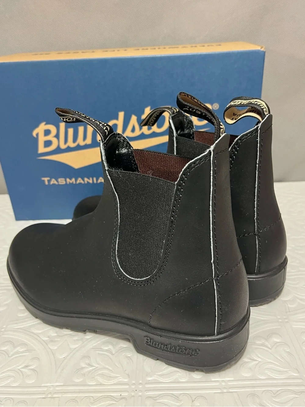 Blundstone WOMEN'S ORIGINALS #510 Chelsea Ankle Boot Black 8